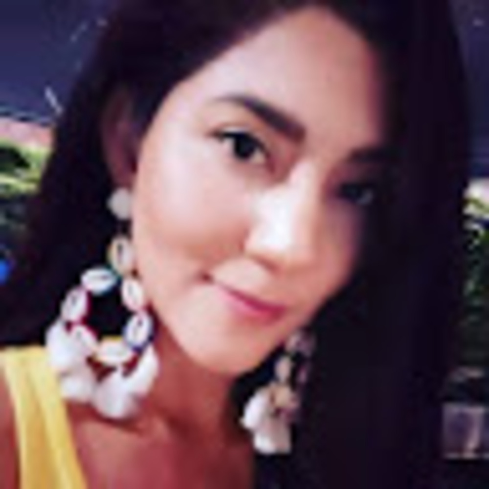 Meet your Posher, Stephany